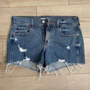 Old Navy Boyfriend Jean Shorts